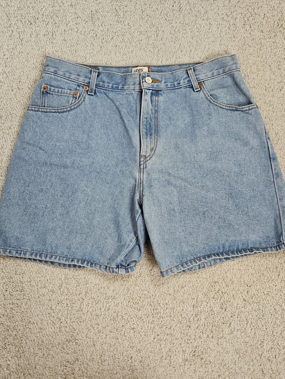 Vintage Levis 550 Denim Shorts Womens 16 00s Butter Mom Light Wash Cotton 7"